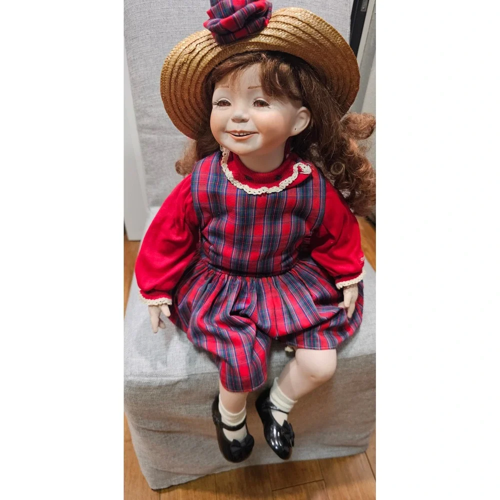 Dianna Effner Expressions Kayla II Porcelain Doll 28